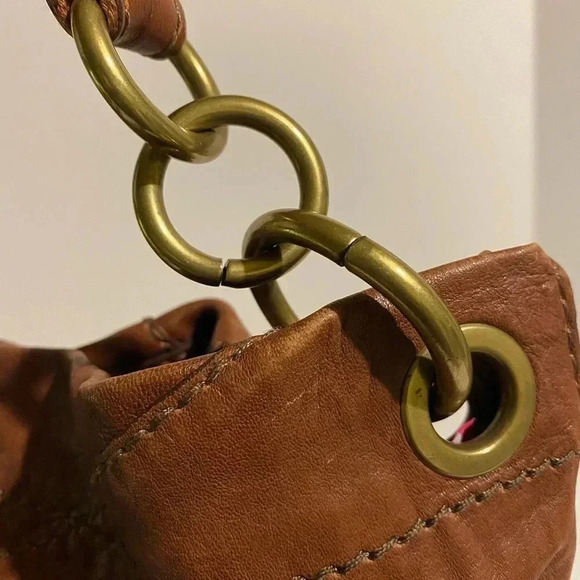 Fossil brown distressed leather hobo handbag - Picture 8 of 8